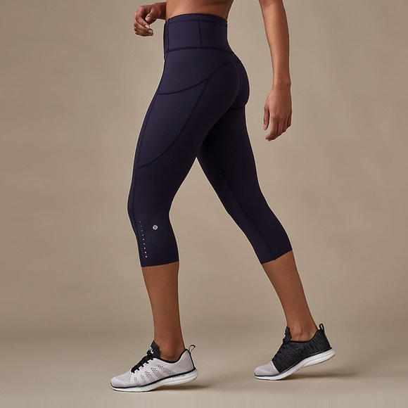 lululemon athletica Pants - Lululemon • wet dry warm cropped leggings • capri